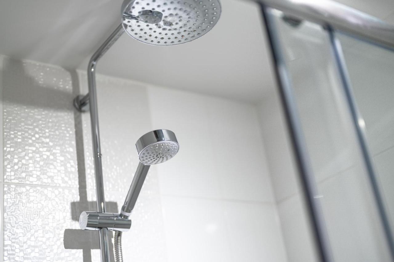 Windsor Luxury Studio Apartment מראה חיצוני תמונה